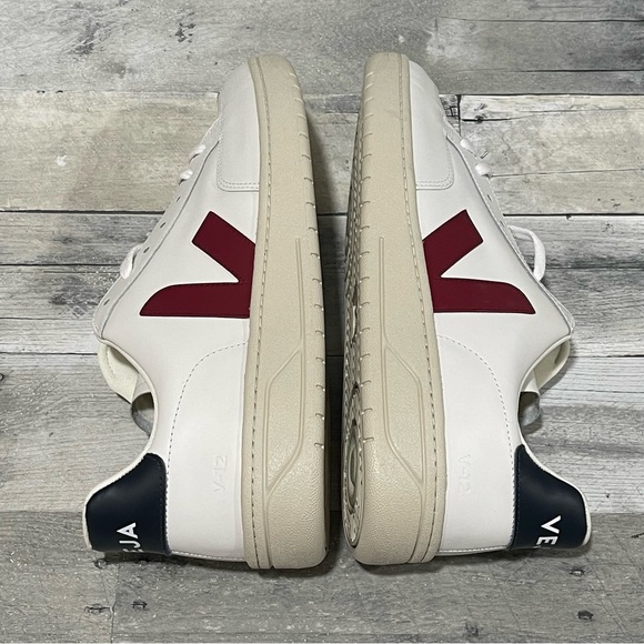 VEJA V-12 Low Top Mens Sneaker - Extra White/ Marsala/ Nautico - Sz - 11.5 .US - Picture 4 of 10